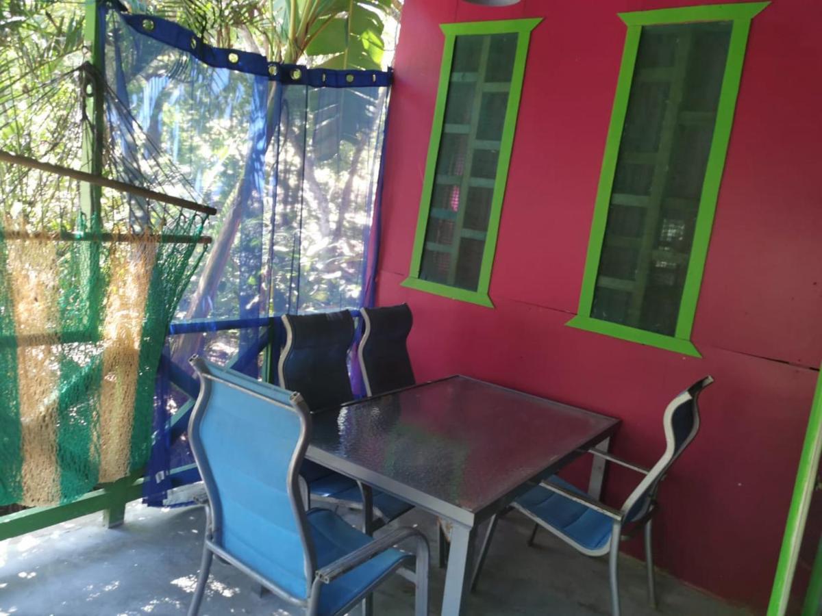 Chez Nous Apartman Puerto Carrillo Kültér fotó