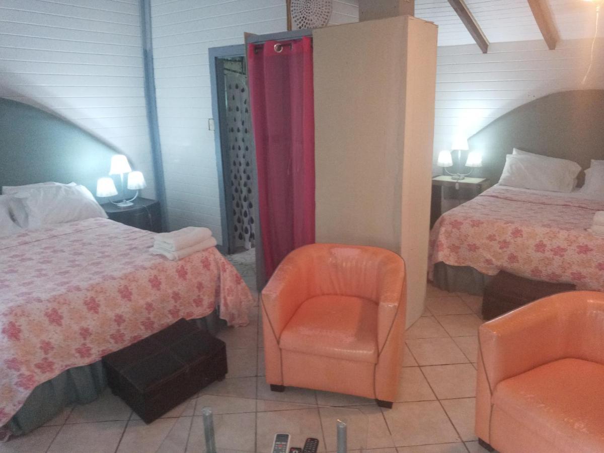 Chez Nous Apartman Puerto Carrillo Kültér fotó