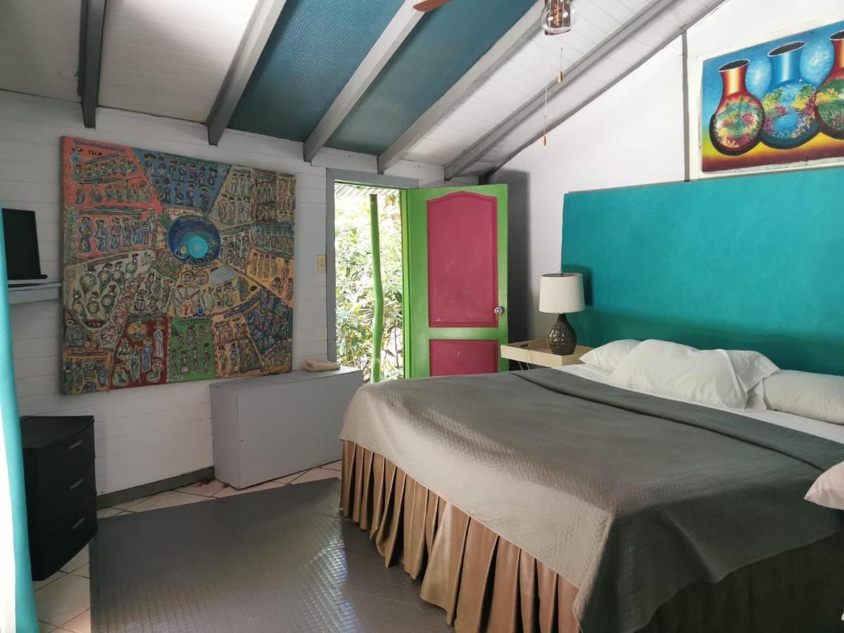 Chez Nous Apartman Puerto Carrillo Kültér fotó